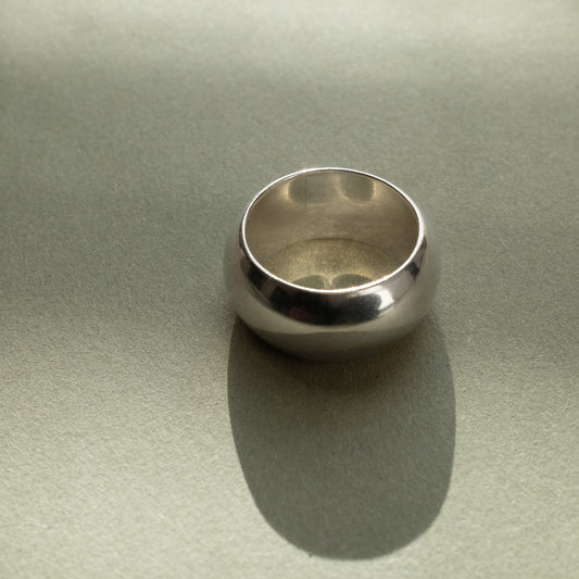 półokrągła obrączka srebrna