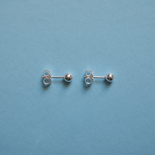 Srebrne kolczyki kulki ø4 mm