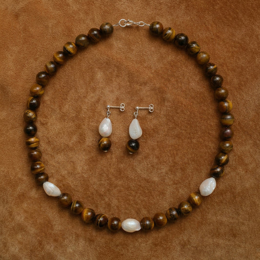 Srebrne kolczyki z perłą i tygrysim okiem