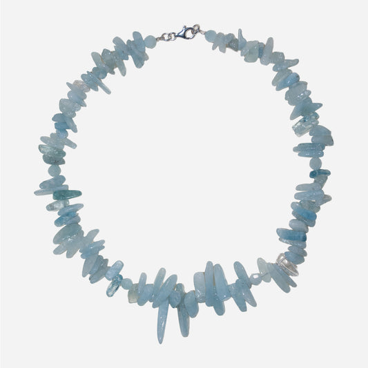 Naszyjnik z niebieskim akwamarynem